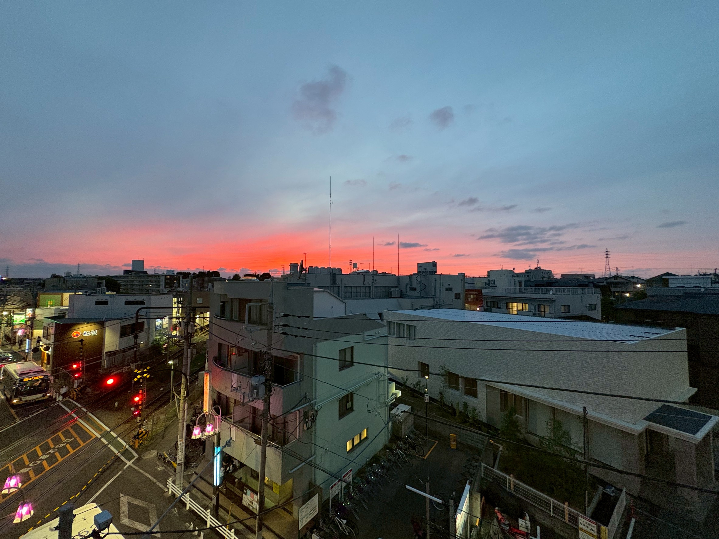 【雨の日でも安心】梅雨の内見も快適に！今が狙い目な不動産探しのコツの画像