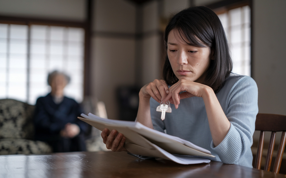 生駒市で認知症の親の家を売却すべきか？介護費用と空き家リスクを冷静に考える方法の画像