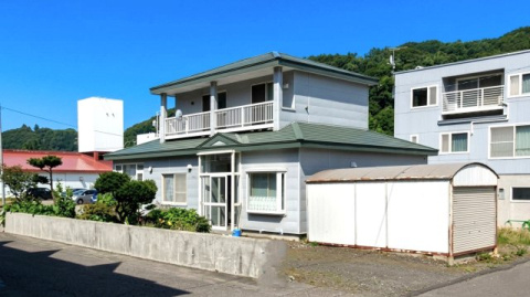 網走市新町2丁目 中古住宅4LDK｜網走駅徒歩10分の画像
