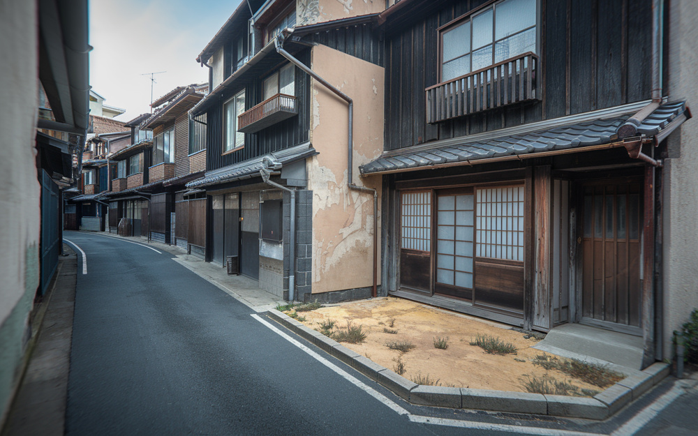 大阪の長屋は老朽化で危険？空き家を早く売るべき理由を解説の画像