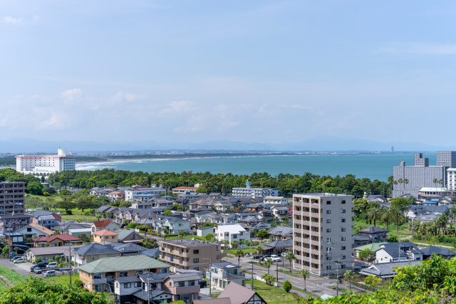 海が見える家で過ごす休日の画像