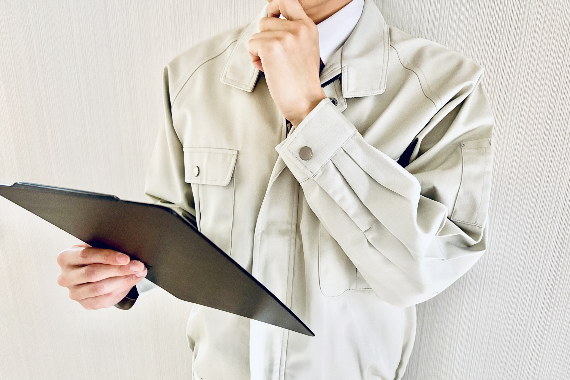 そのまま放置は危険！不動産管理を見直すべきタイミングとは？の画像