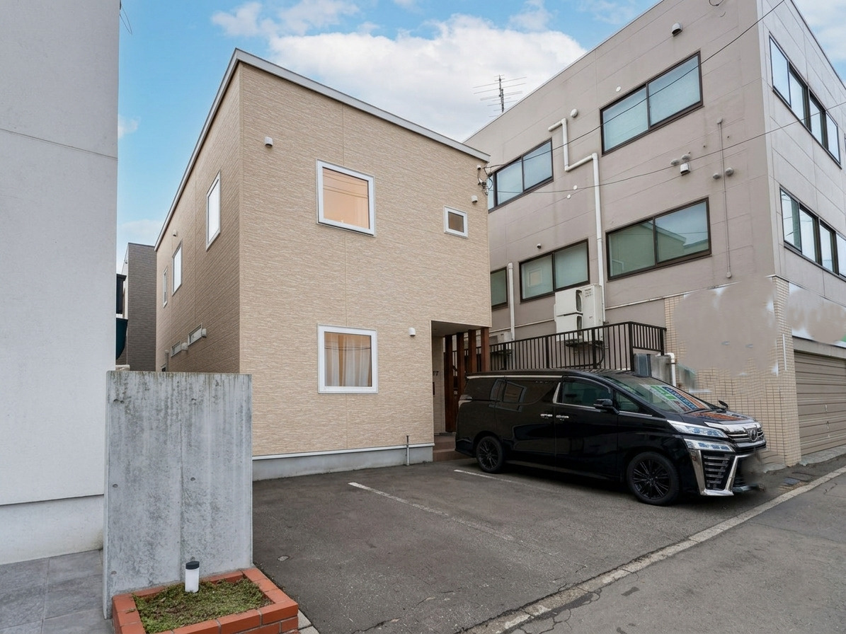 西野1条1丁目　中古戸建の画像