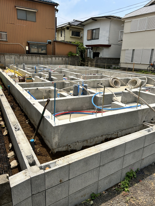 船橋市海神☆新築アパート3階建て9世帯☆基礎着工の画像