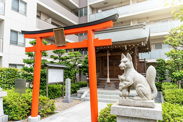 五反田駅周辺にある「三島稲荷神社」の境内案内