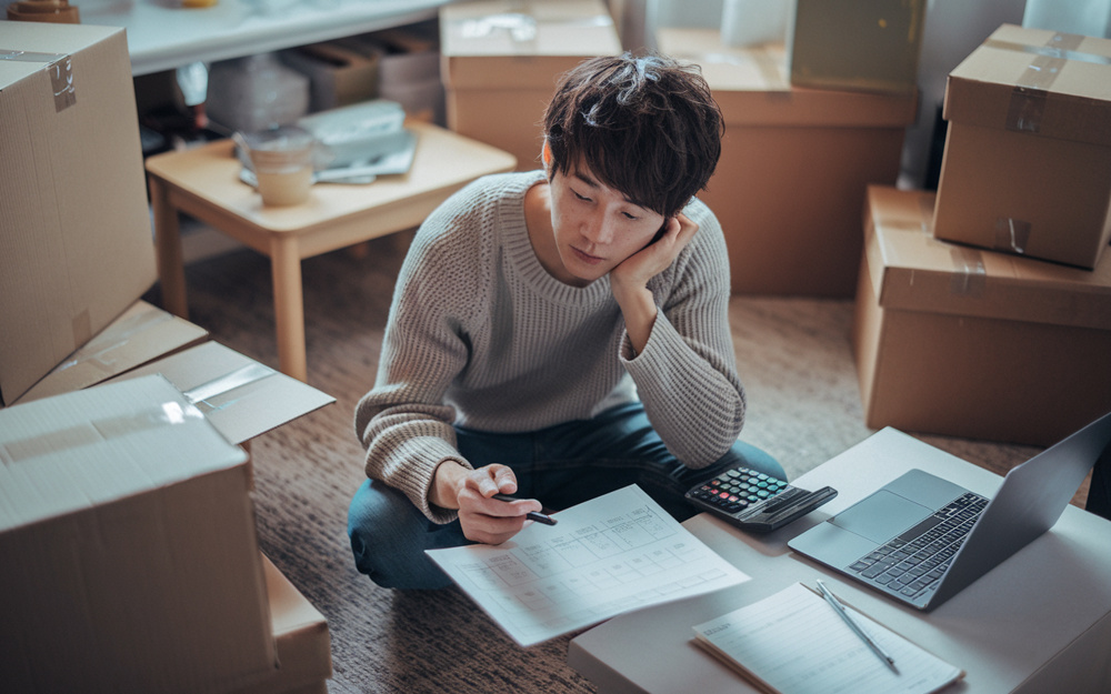 秋の引っ越しで一人暮らし開始？費用の相場と無理なく抑えるコツの画像