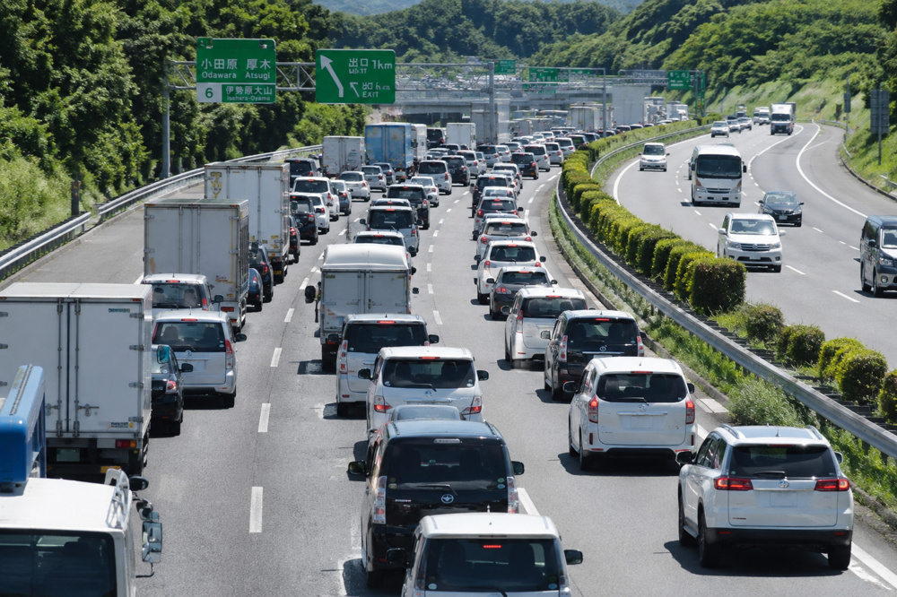 8月10日は「道の日」！お盆休みの道路渋滞を避けるコツと安全運転のポイントの画像
