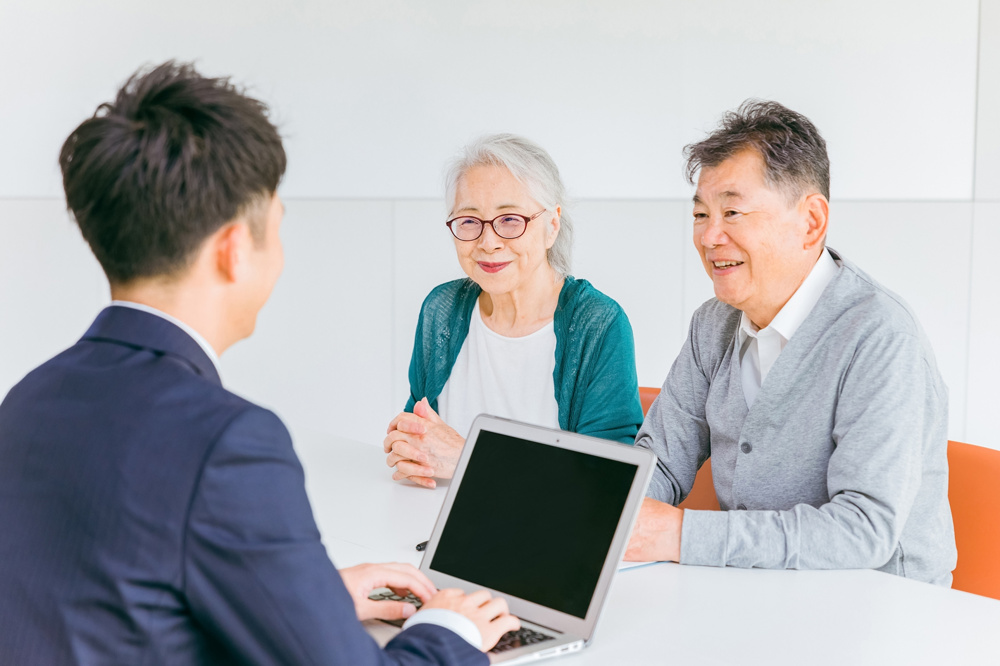 将来の免許返納はいつ考えるべきか？見据えた住まい選びのポイントを解説の画像