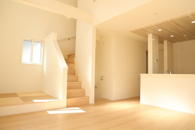 八戸市で新築戸建てを検討中?和室と小上がり畳コーナーの必要性と活用法を解説の画像