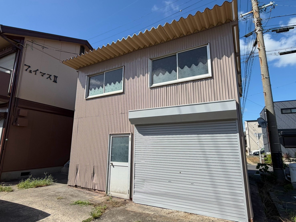 碧南市堀方町倉庫の画像