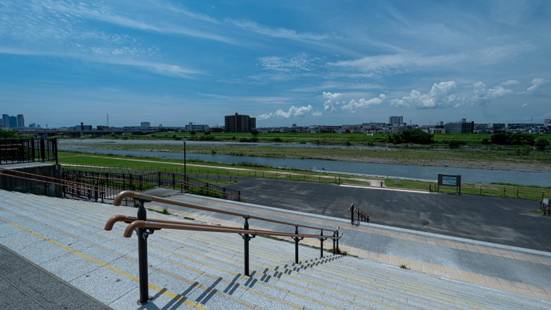 二子玉川公園からのアプローチ