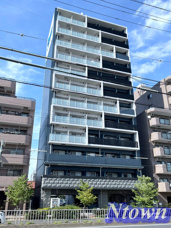 かっこいい外観に、おしゃれな壁紙。駅徒歩5分でこの賃料｜プレサンスNAGOYA本陣の画像
