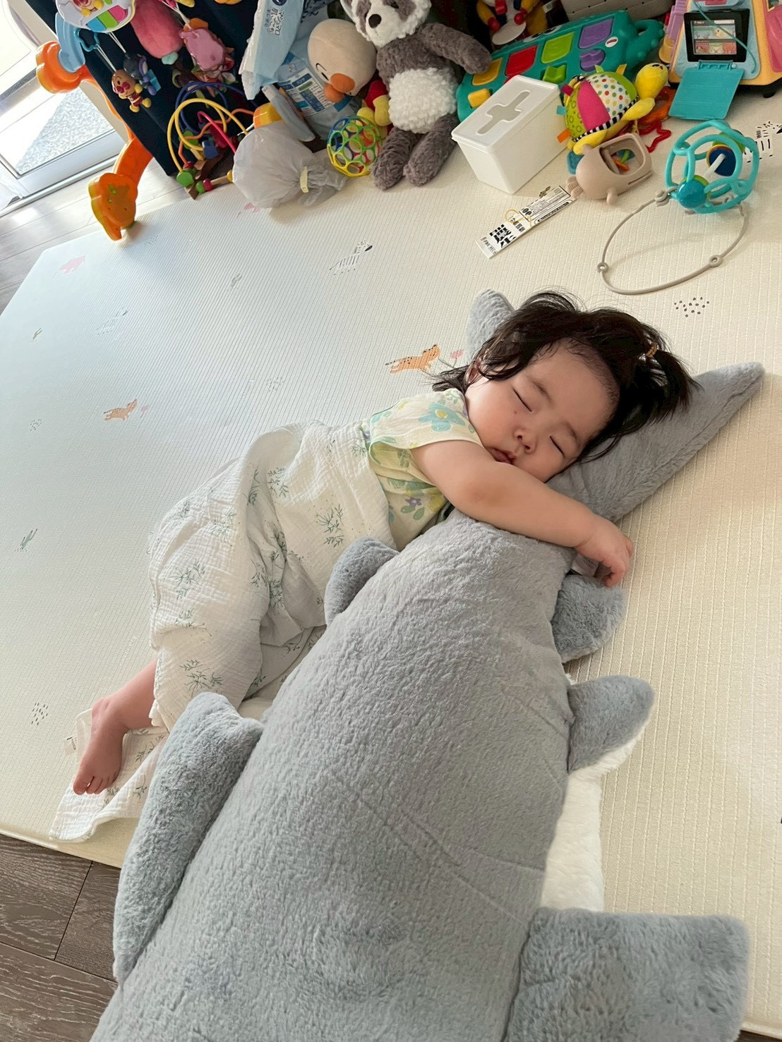 遊んでいたのにいつの間にzzzの画像