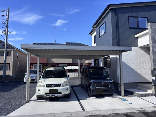 カーポートを取り付けました！の画像