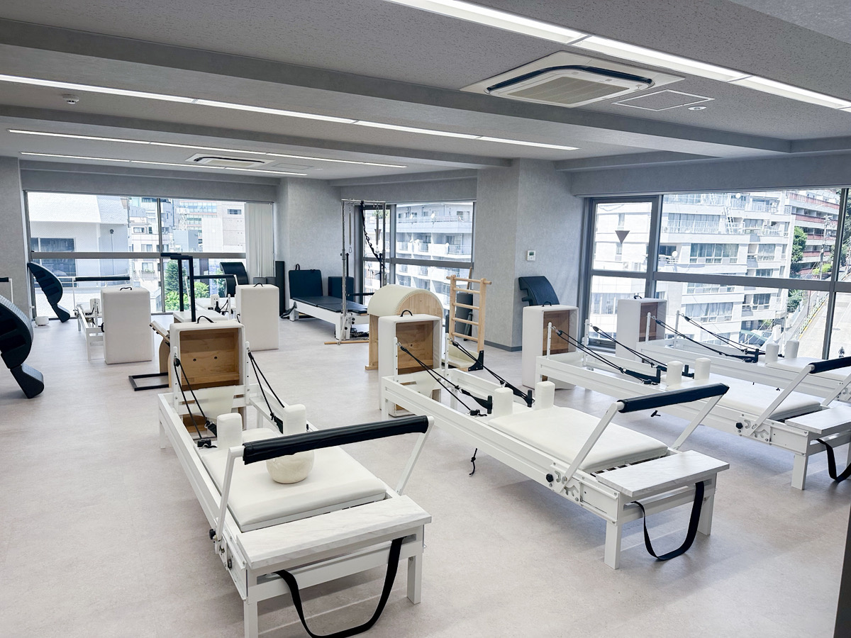 開放感あふれるピラティススタジオ「Pilates studio tou」様ご紹介の画像