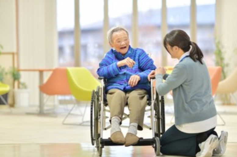 親が施設に入った後の家はどうする?売却・賃貸・空き家の選択肢と注意点を解説|ジェイルス不動産の画像