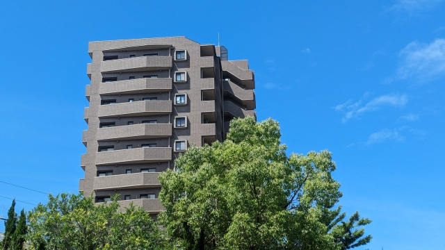 住宅ローン中でも賃貸に出せる？金融機関に聞くべきことと承諾後の流れの画像