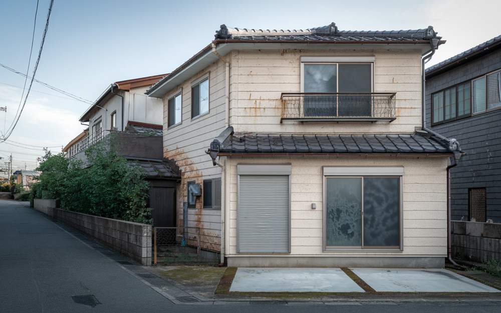 空き家を相続したら要注意？訳アリ物件を放置するリスクを解説の画像