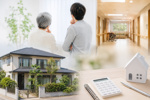 介護施設に入る時、自宅は売る？貸す？残す？の画像