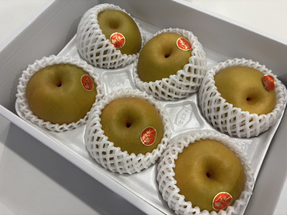 鳥取県の人気品種「新甘泉」をいただきました｜甘くてみずみずしい旬の梨の画像