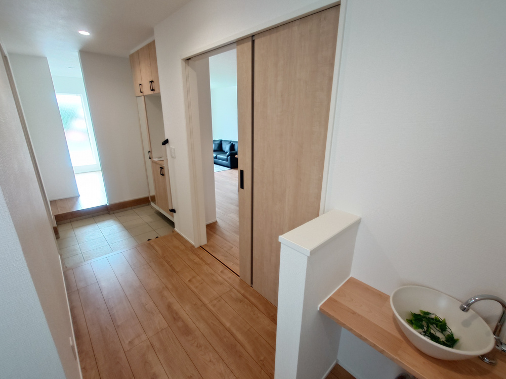 【伊勢原市白根】断熱等級6×耐震等級3！敷地44坪超の新築住宅 全2棟♪の画像