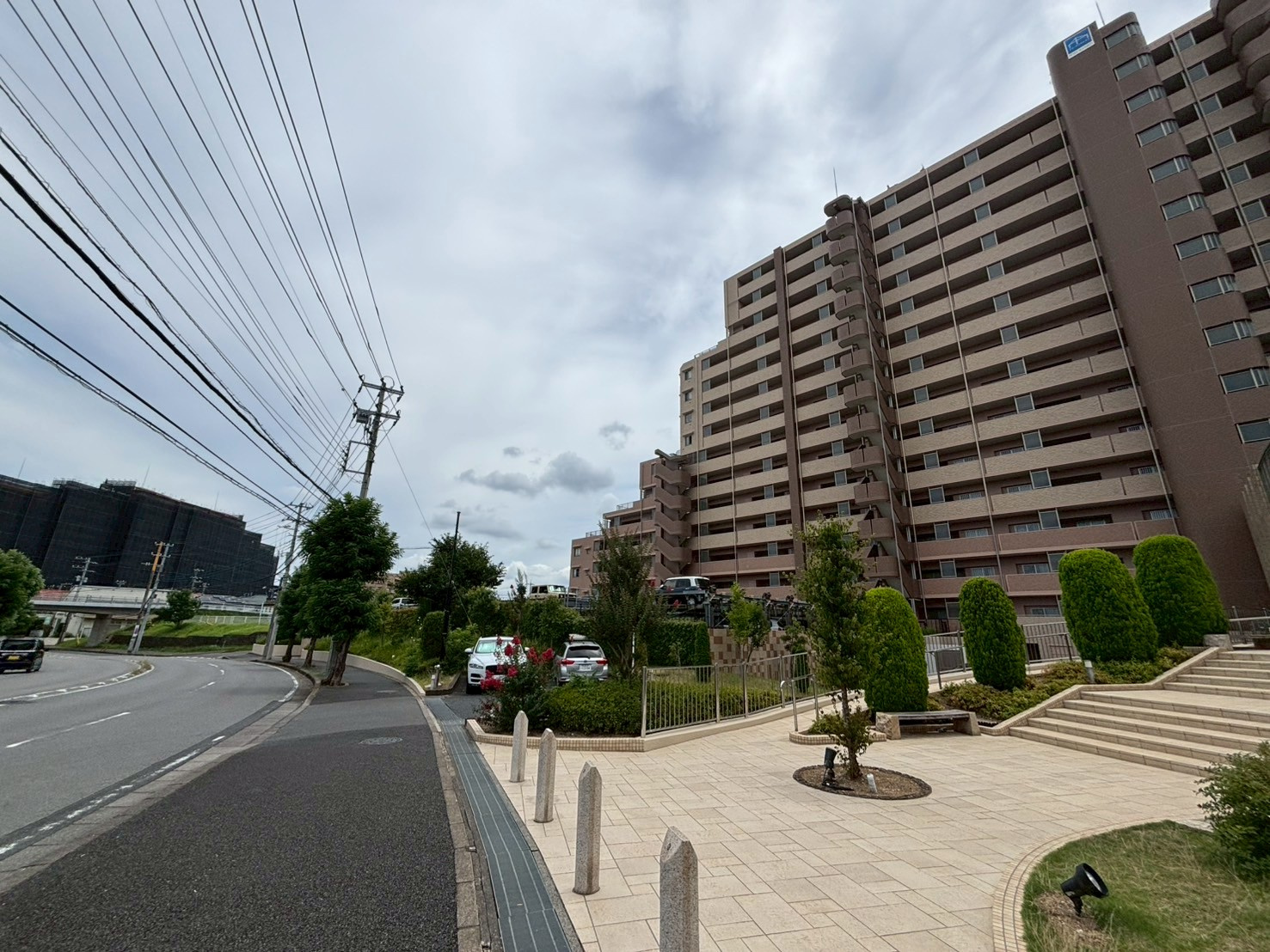 パインズマンション成田