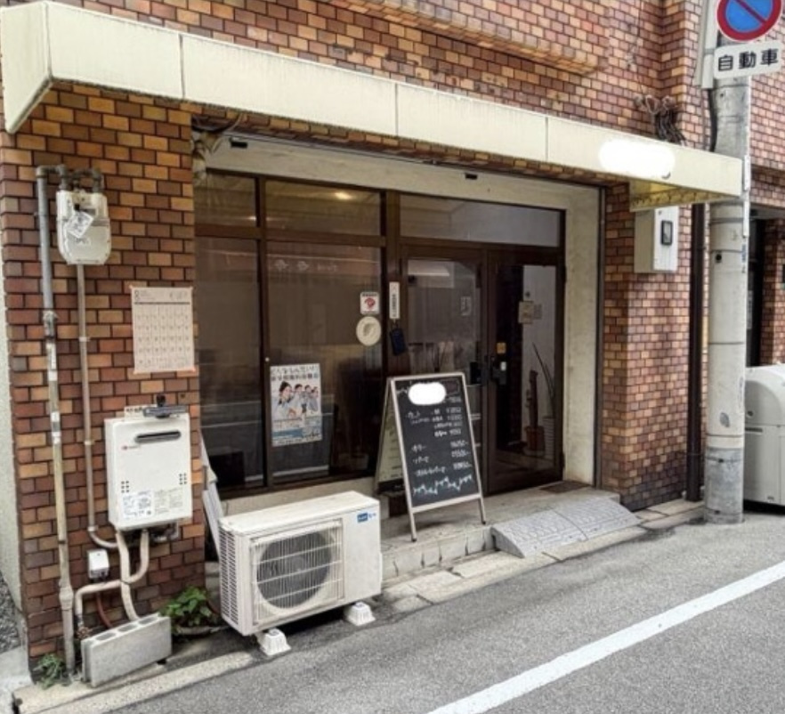 京橋エリア!1階路面店舗!約9坪!美容室居抜き店舗!の画像