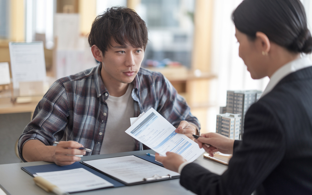 保証会社の審査は厳しい？年収やアルバイトでも通過する基準を解説の画像