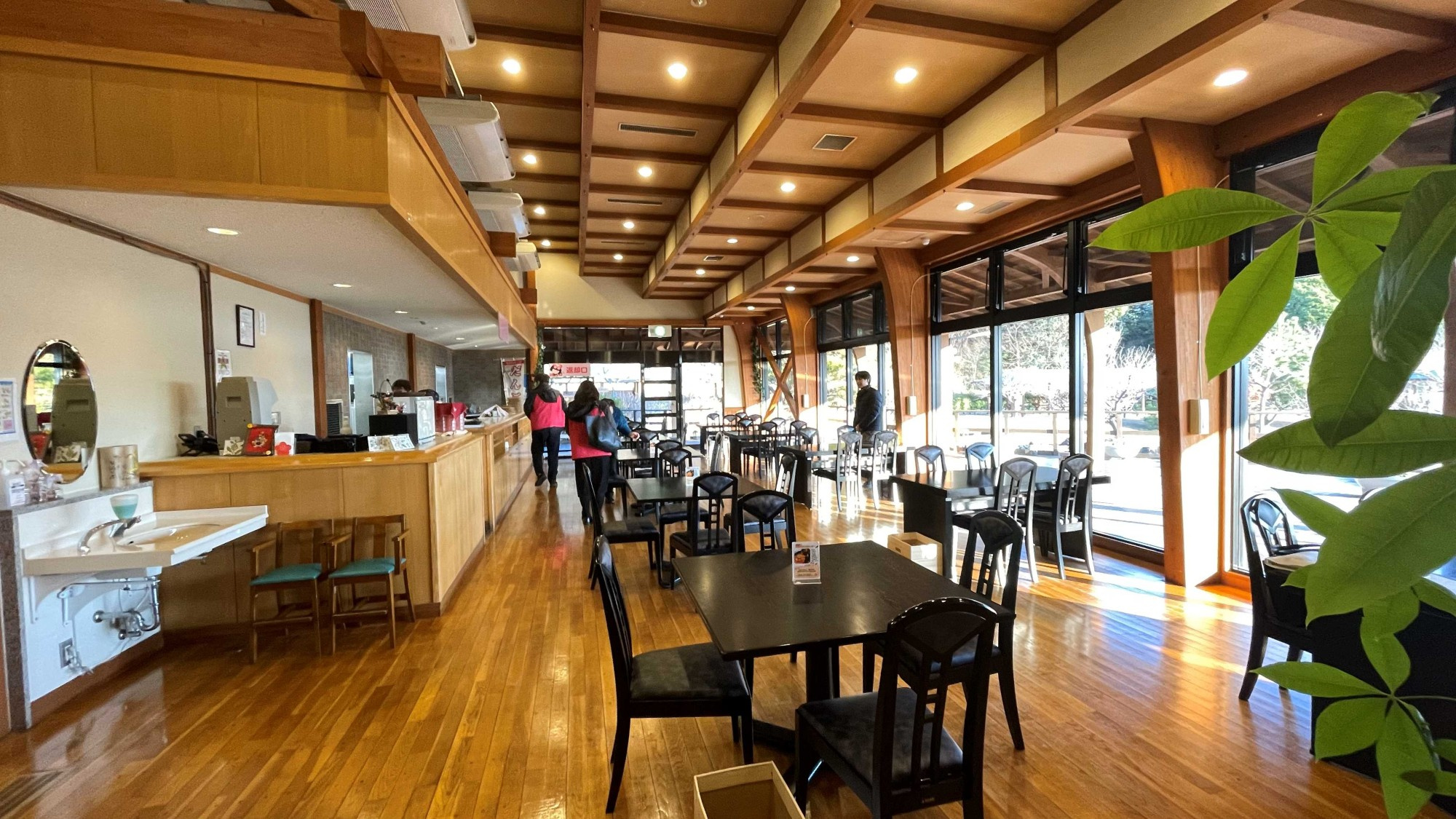 KonoMachi Cafe 改装前