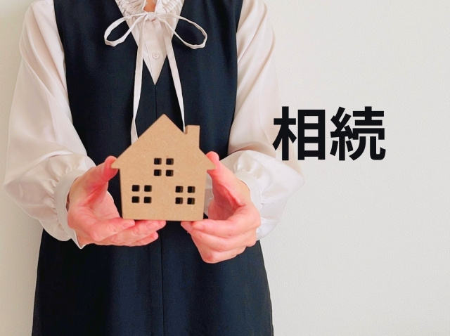 相続したマンションを賃貸運用するなら｜管理委託と売却の損益分岐点の画像