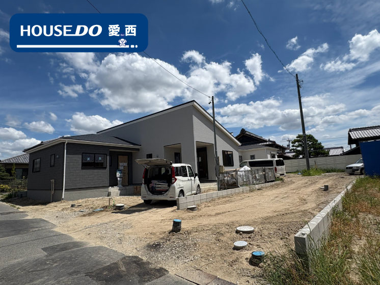 稲沢市平和町！敷地64坪の新築4LDKの画像