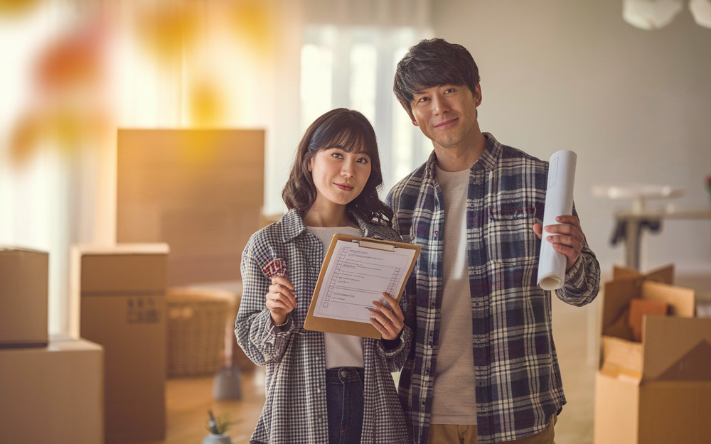 秋婚の入籍前引っ越しはいつから？タイミングと新居探しの進め方を解説の画像