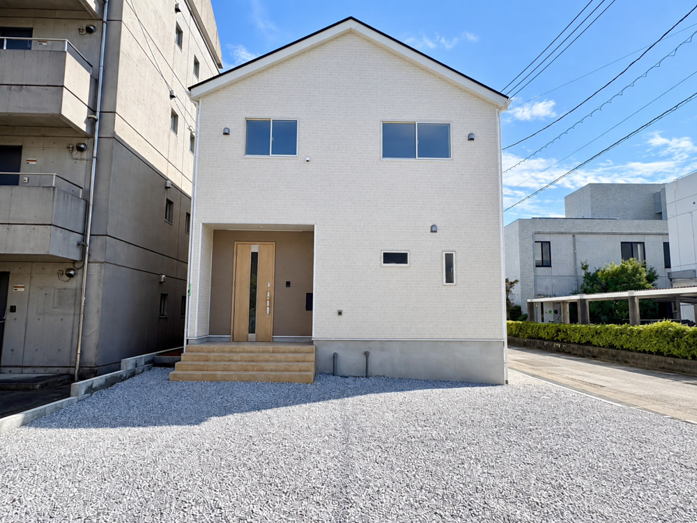 【新築建売】高知市比島町｜高知駅徒歩11分！駐車3台可能な4LDKの画像