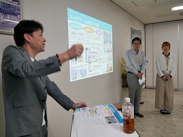 司会者畑山専務からアドバイス