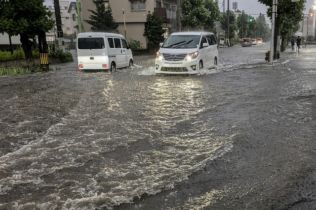 岡崎市のゲリラ雷雨、外出していい?雨雲レーダーで見る危険なサインの画像