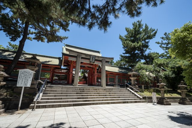 住吉大社の鳥居と境内