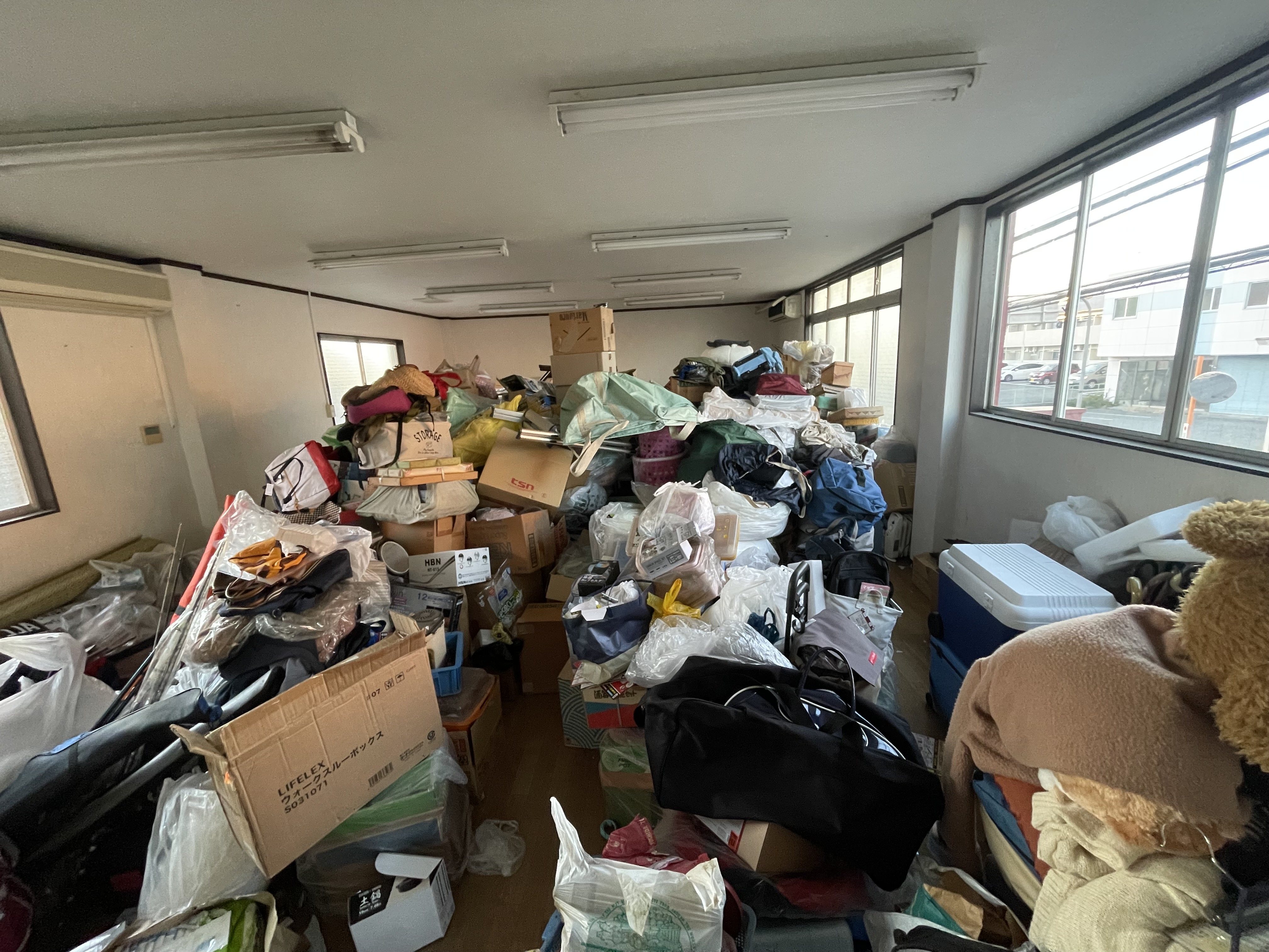 奈良市でゴミ屋敷を買取 相続・大量の残置物・遠方からの売却にも対応の画像
