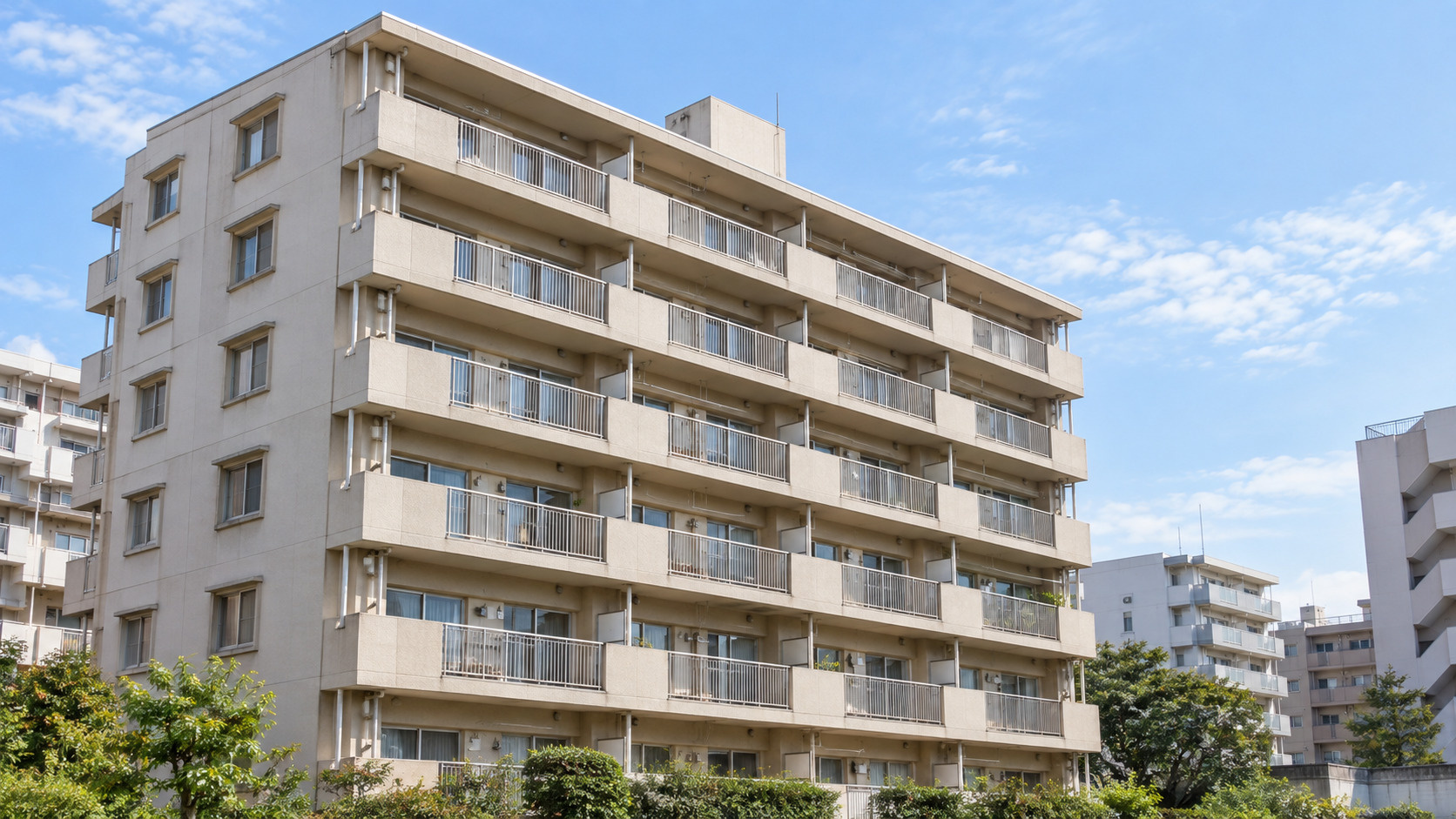 築50年の中古マンションはいつまで住める？メリットやデメリットも解説