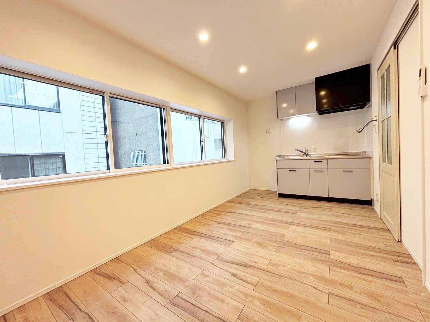 戸建を一新!デザイン性あふれるおしゃれな賃貸マンションへ!の画像
