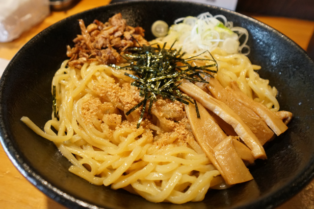 最終的には「どんなお店にしたいか」で判断する