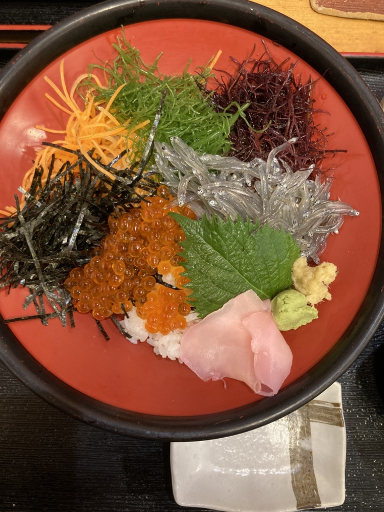 湘南名物(Q )) ><ヨヨの画像