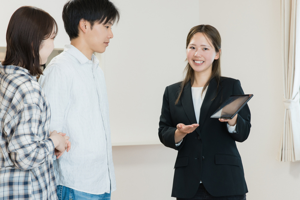 これってコンプライアンス違反？年々厳しくなるコンプラ事情｜不動産業・接客業のコンプライアンス違反事例と対策の画像
