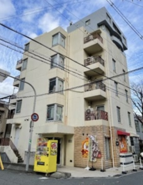 三国エリア！角地路面１階店舗！テイクアウト店居抜き！約４坪！の画像