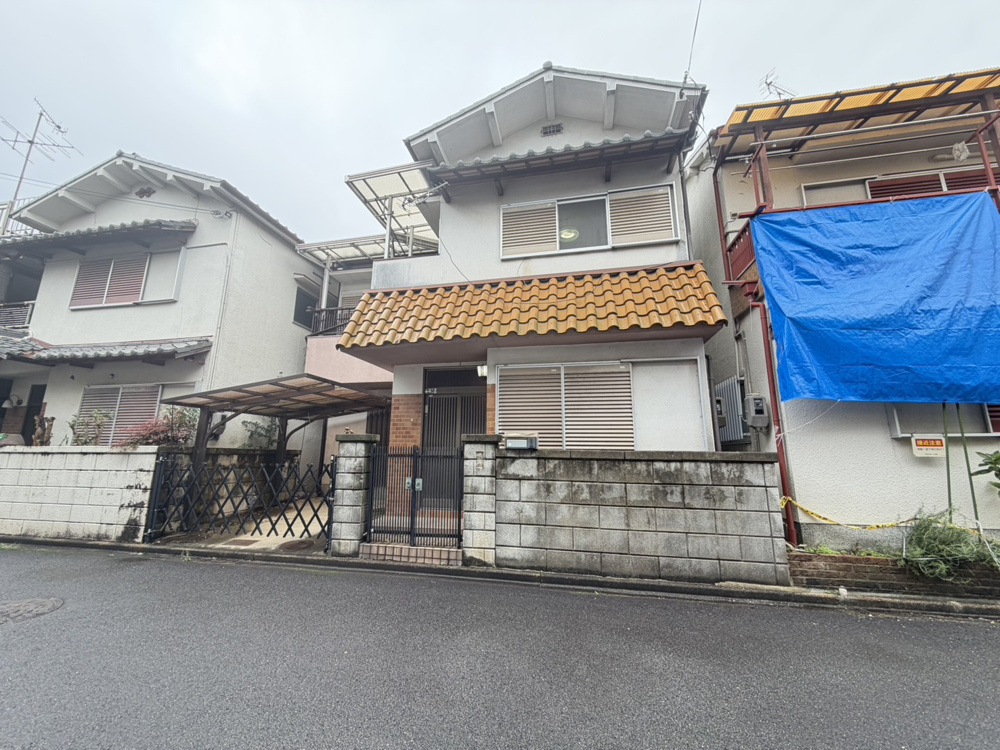 奈良市神殿町で再建築不可の連棟住宅を買取　前面道路が非道路の物件の画像