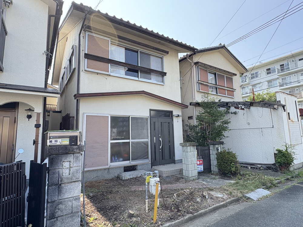 奈良市南京終で再建築不可の連棟住宅を買取　家財撤去・賃貸運用後に売却の画像