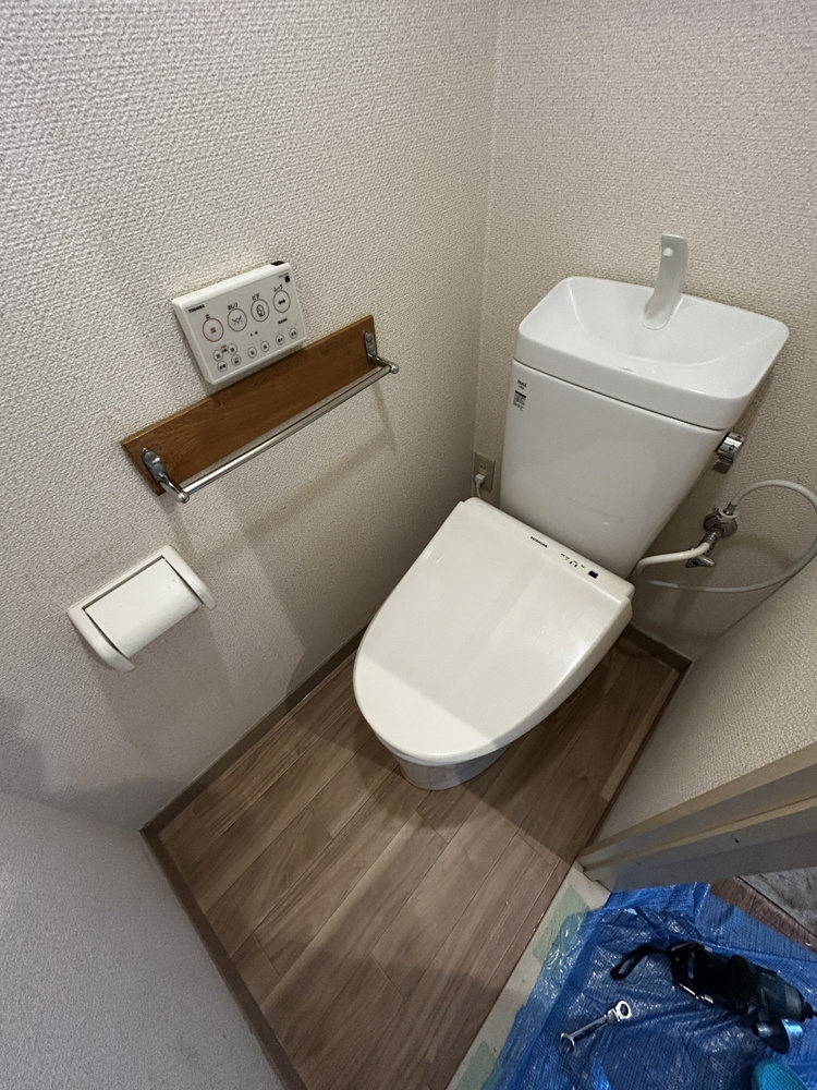 トイレ改修工事の画像