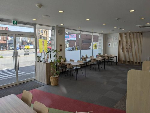 函館五稜郭店の店舗画像