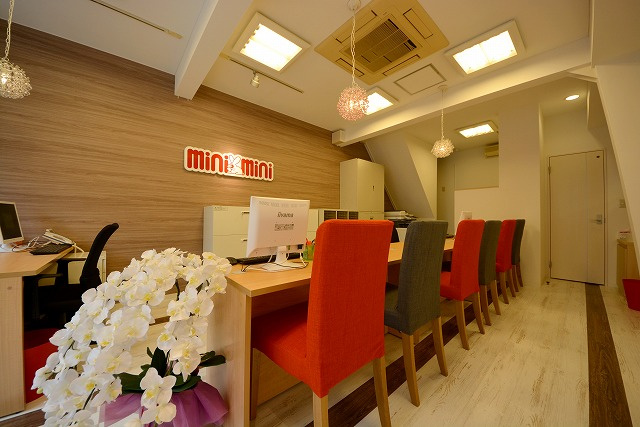 株式会社マスト ミニミニFC大国町店の写真