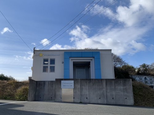 株式会社 イーストライフ 本店