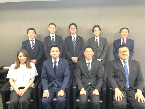 株式会社アンビシャス